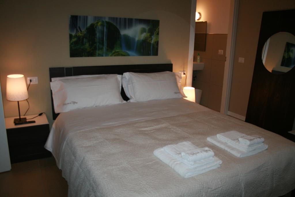 Tiffany Rooms Mailand Exterior foto